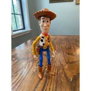 2017 Disney Pixar Mattel Toy Story WOODY w/ Removable Hat Action Figure 9"